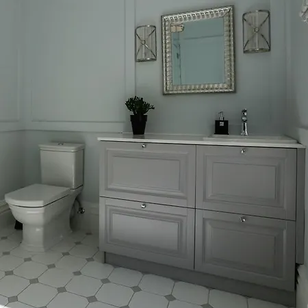 Oldhouse Romantic Apartment